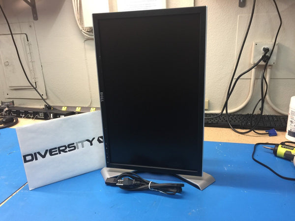 Dell UltraSharp 2208WFPt 22" Widescreen LCD DVI VGA 4x USB w/ Full Pivot Screen